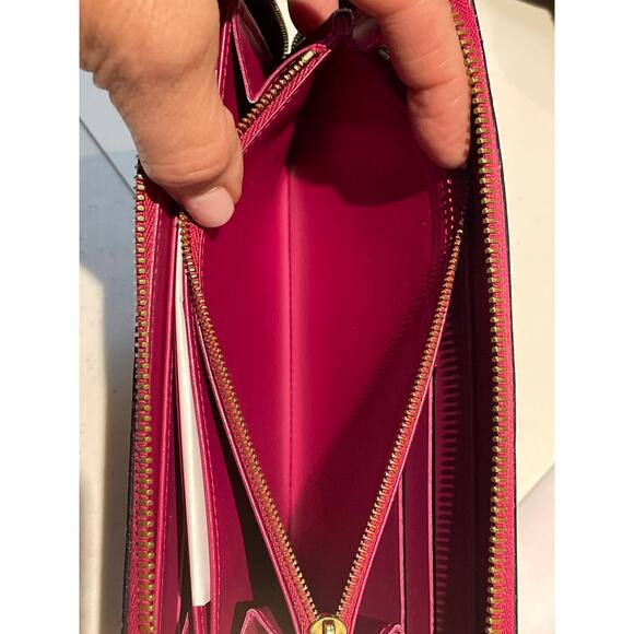 Louis Vuitton Monogram Vernis Zippy Wallet Pink Patent Leather Gold Hardware - Picture 11 of 11